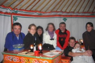  Camicrema con raquetas de nieve hasta la yurta 